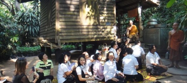 กุฏิพระสมชาย วัดบ้านตาด 9 พ.ค. 53