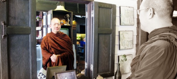 จิตอยู่ในกระจก (อุบายการฝึกดูจิตไหล)