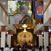 ผู้หญิงถวายของพระ โดยไม่มีผู้ชายอยู่ด้วยได้ไหม